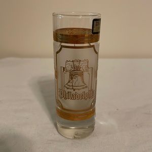 VTG 22k Gold by Culver Philadelphia Shot Glass Liberty Bell & Independence Hall